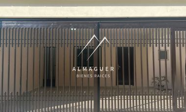 Casa en renta en La Encomienda, de 2 niveles, equipada.