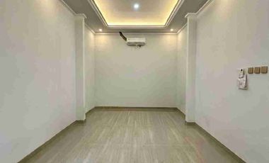 Dijual Rumah Mewah Dalam Cluster Posisi Di Hook Cipete