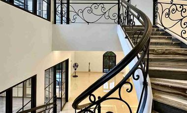 Dijual Rumah Mewah Dalam Cluster Posisi Di Hook Cipete