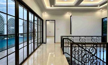 Dijual Rumah Mewah Dalam Cluster Posisi Di Hook Cipete