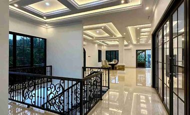 Dijual Rumah Mewah Dalam Cluster Posisi Di Hook Cipete