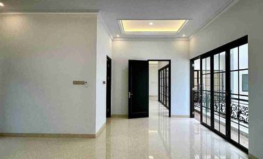 Dijual Rumah Mewah Dalam Cluster Posisi Di Hook Cipete