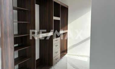 Casa en venta, Residencia Kinish.