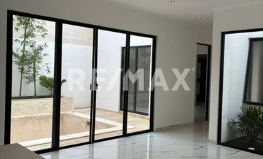 Casa en venta, Residencia Kinish.