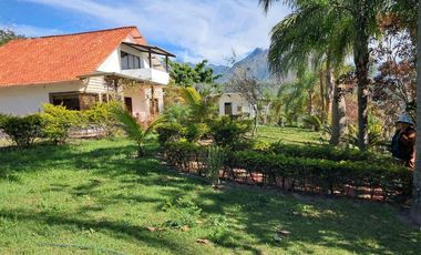 quinta vacacional con casa en venta con terreno sector YUNGUILLA en Santa Isabel