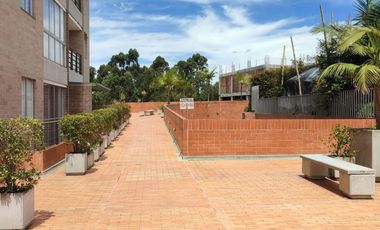 VENTA DE FABULOSO APARTAMENTO DE 81 Mt2, CON 3 ALCOBAS, PISO 9,  VEREDA BELEN, MARINILLA, ANTIOQUIA