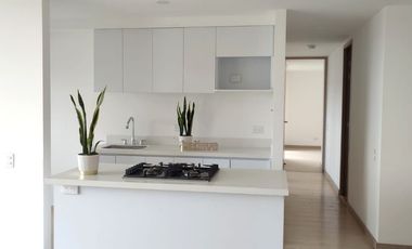 VENTA DE FABULOSO APARTAMENTO DE 81 Mt2, CON 3 ALCOBAS, PISO 9,  VEREDA BELEN, MARINILLA, ANTIOQUIA