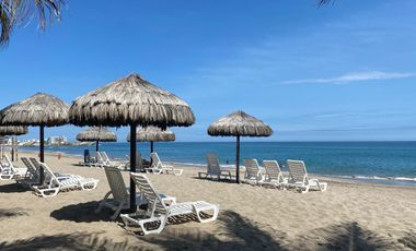 PUNTA CENTINELA UNICO CON PATIO PRIVADO