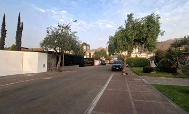 Terreno Residencial en Venta dentro de exclusivo condominio privado | Golf Los Incas – Surco