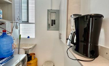 SAN LORENZO: DE ESTRENO EN CONDOMINIO CON ROOFTOP Y JACUZZI