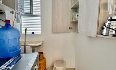 SAN LORENZO: DE ESTRENO EN CONDOMINIO CON ROOFTOP Y JACUZZI