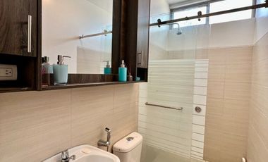 SAN LORENZO: DE ESTRENO EN CONDOMINIO CON ROOFTOP Y JACUZZI