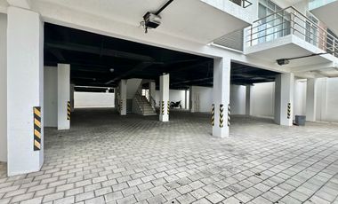 SAN LORENZO: DE ESTRENO EN CONDOMINIO CON ROOFTOP Y JACUZZI