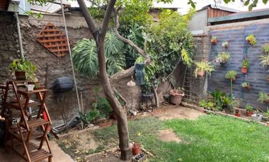 AMPLIA CASA EN VENTA EN CALLE LUMEN MAIPÚ