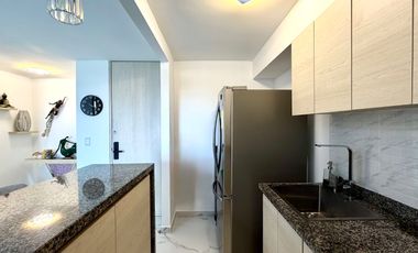 Extraordinario apartamento remodelado en Nobori con 76 m2, 3 alcobas y balcon con vista a Cerritos.