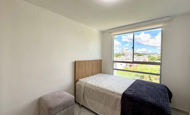 Extraordinario apartamento remodelado en Nobori con 76 m2, 3 alcobas y balcon con vista a Cerritos.