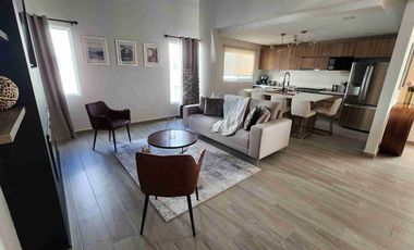 RENTA DE CASA EN JURIQUILLA SANTA FE AMUEBLADA  y decorada moderna nice e impecable