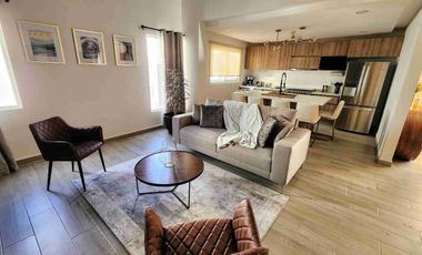 RENTA DE CASA EN JURIQUILLA SANTA FE AMUEBLADA  y decorada moderna nice e impecable