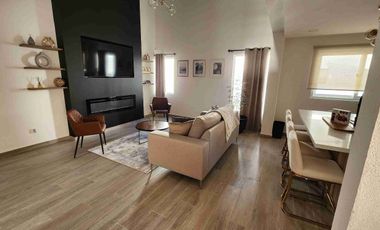 RENTA DE CASA EN JURIQUILLA SANTA FE AMUEBLADA  y decorada moderna nice e impecable