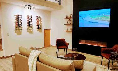 RENTA DE CASA EN JURIQUILLA SANTA FE AMUEBLADA  y decorada moderna nice e impecable