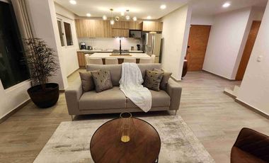 RENTA DE CASA EN JURIQUILLA SANTA FE AMUEBLADA  y decorada moderna nice e impecable