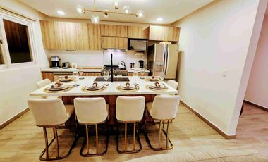 RENTA DE CASA EN JURIQUILLA SANTA FE AMUEBLADA  y decorada moderna nice e impecable