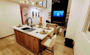 RENTA DE CASA EN JURIQUILLA SANTA FE AMUEBLADA  y decorada moderna nice e impecable