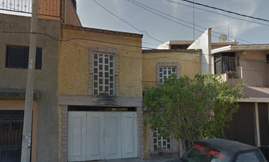 VENTA DE CASA EN COLONIA ALCALDES LAGOS DE MORENO JALISCO