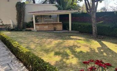 Residencia de Lujo en Bosques del Lago | 1,105 m² de Terreno