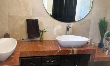 Residencia de Lujo en Bosques del Lago | 1,105 m² de Terreno
