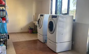 Residencia de Lujo en Bosques del Lago | 1,105 m² de Terreno