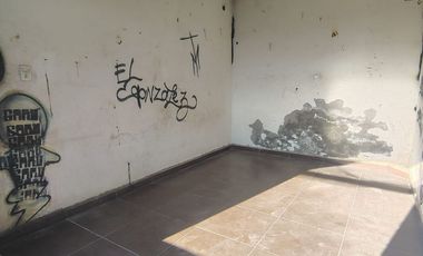 VENTA DE CASA  CON TODOS LOS SERVICIOS EN TLAYACAPAN, MOR.