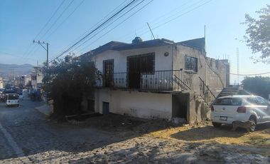 VENTA DE CASA  CON TODOS LOS SERVICIOS EN TLAYACAPAN, MOR.