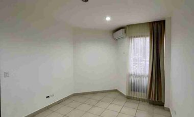 ALQUILO DEPARTAMENTO DE TRES DORMITORIOS