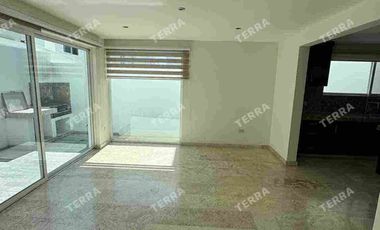 HERMOSA CASA EN RENTA LOMAS DE ANGELÓPOLIS PUEBLA. A dos minutos de sonata.