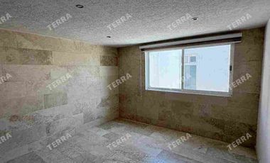 HERMOSA CASA EN RENTA LOMAS DE ANGELÓPOLIS PUEBLA. A dos minutos de sonata.