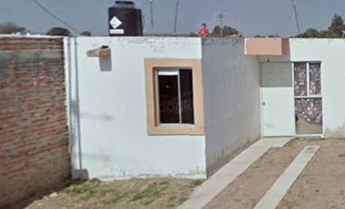 VENTA DE CASA EN COLONIA LAS HUERTITAS LAGOS DE MORENO JALISCO