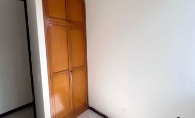 VENTA DE HERMOSO APARTAMENTO DE 55 MT2, CON 3 ALCOBAS, CERCA A LA AVENIDA 80, MEDELLIN, ANTIOQUIA