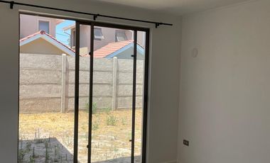 Casa en arriendo Nueva San Bernardo