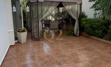 Casa en Venta Contry Sol, Sobre Avenida Principal y Frente a Plaza Comercial, Guadalupe, N.L.