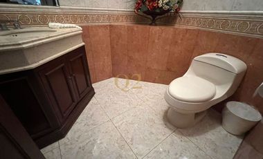 Casa en Venta Contry Sol, Sobre Avenida Principal y Frente a Plaza Comercial, Guadalupe, N.L.