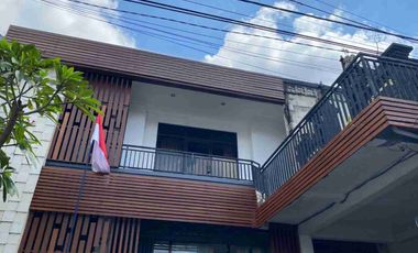 dijual bangunan kantor lantai 2 ubung