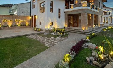 CASA COMERCIAL EN VENTA EN LA AV. SOLANO - CUENCA