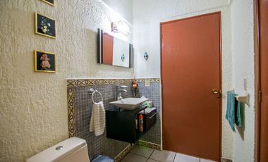 Casa multifamiliar en la linda zona de Mirasol, Riberas del pilar, Chapala.