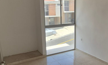 VENTA CASA FLORESTA CONJUNTO