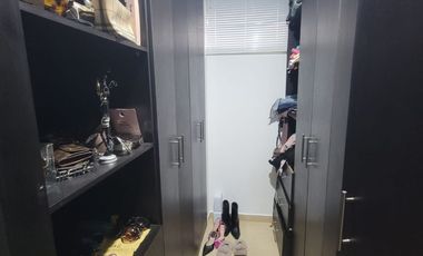 Casa de Lujo en Venta en Ciudad Celeste | 3 Dormitorios | Jacuzzi | $240.000