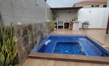 Casa de Lujo en Venta en Ciudad Celeste | 3 Dormitorios | Jacuzzi | $240.000