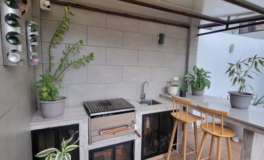 Casa de Lujo en Venta en Ciudad Celeste | 3 Dormitorios | Jacuzzi | $240.000