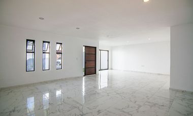 Unica en su precio, conocela antes que te la ganen, nueva, lindos terminados!