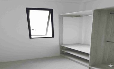Venta de Casa de 4 Habitaciones en vía a la costa.